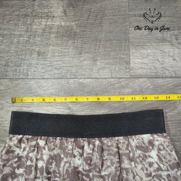 Loft Pull On Skirt Size XS - Picture 3 of 5